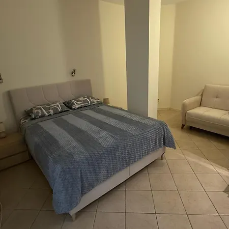 золотой болгарии Апартаменты *