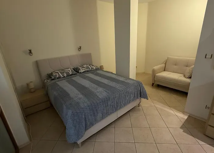 золотой болгарии Апартаменты *